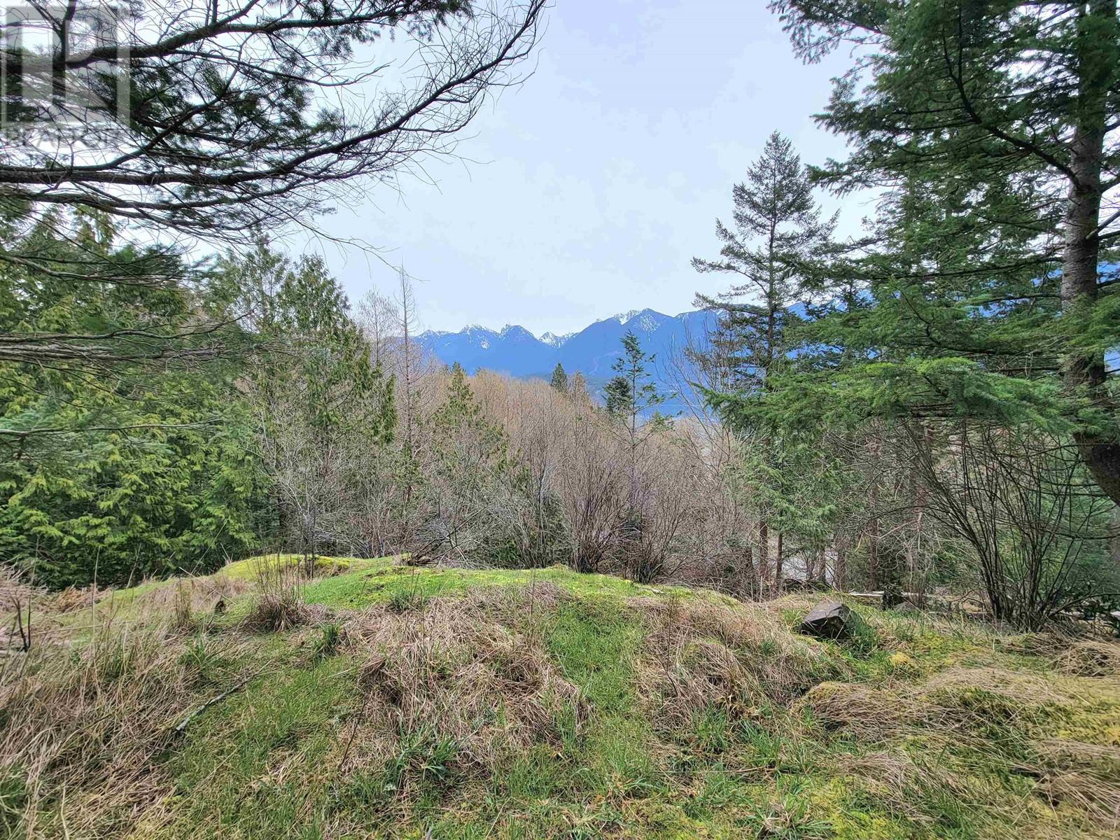 1562 Eaglecliff Road, Bowen Island, British Columbia  V0N 1G1 - Photo 2 - R2859709