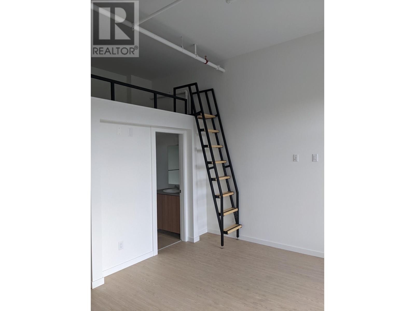 101-39771 Government Road, Squamish, British Columbia  V8B 0G3 - Photo 8 - R2859730