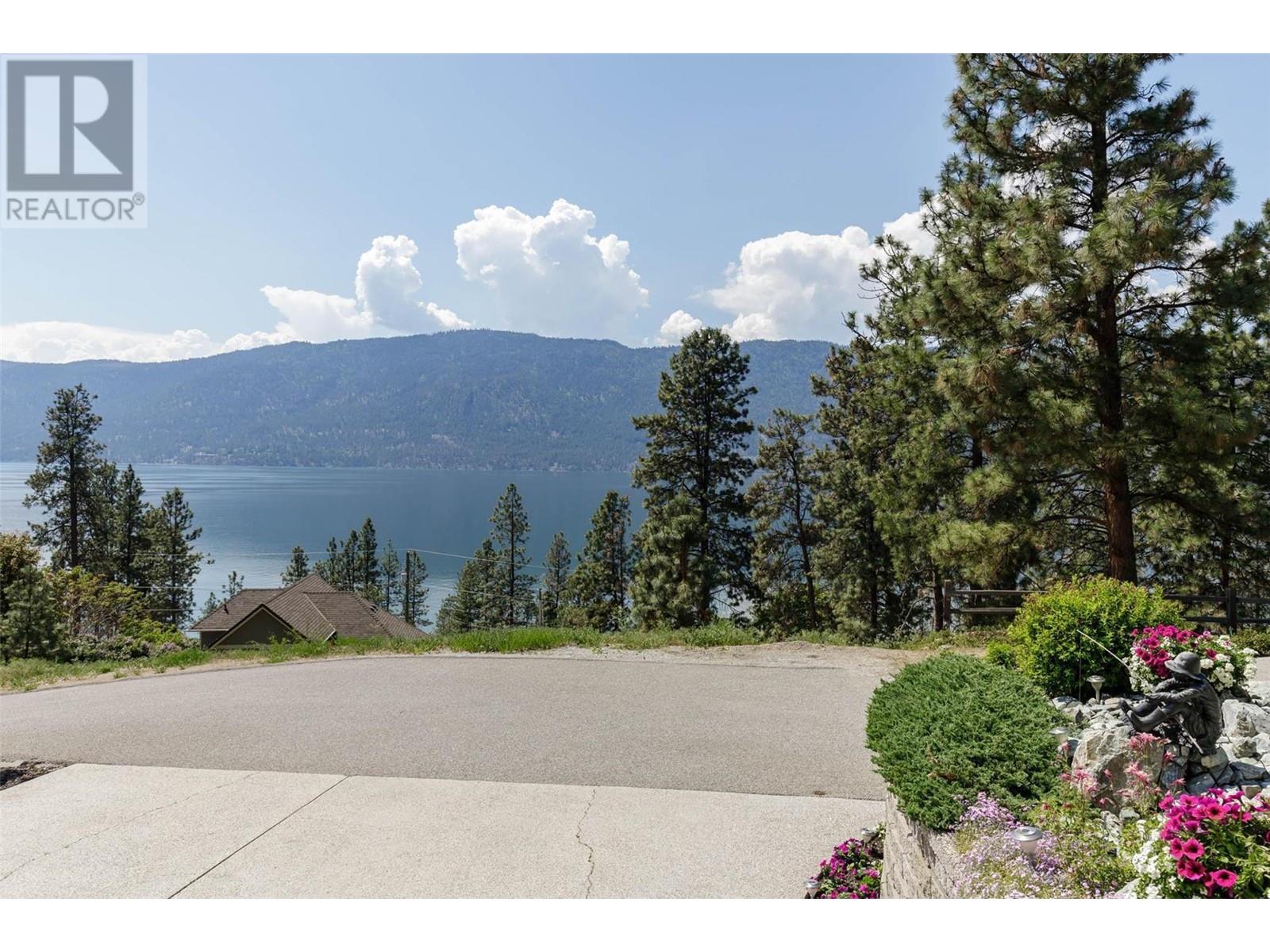 10569 Okanagan Centre Road W Lake Country Photo 7