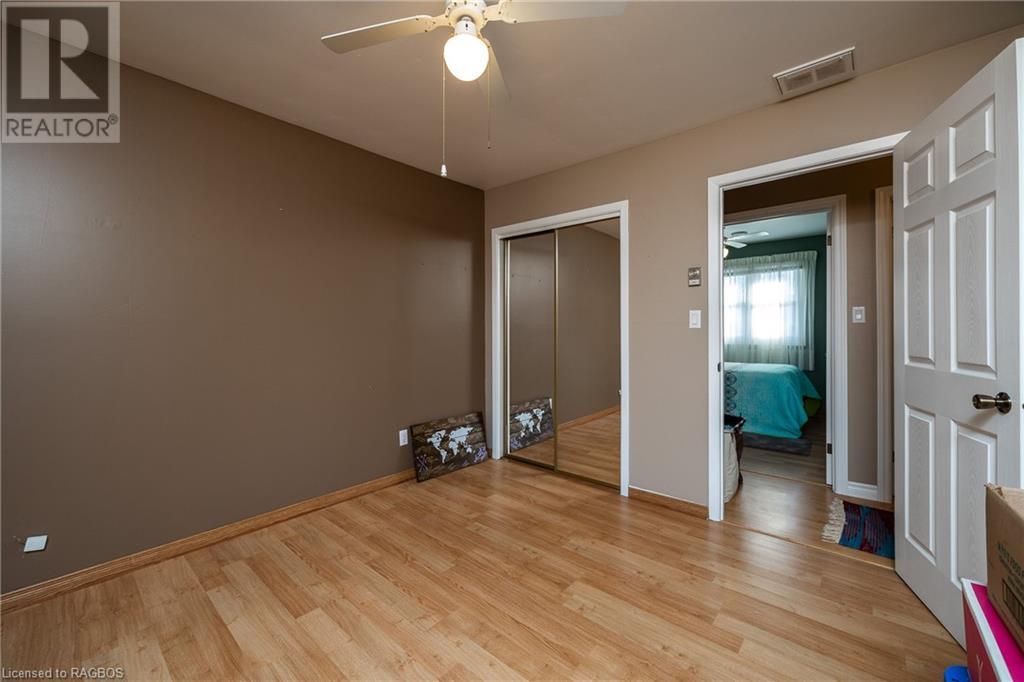 154 15th Ave Close, Hanover, Ontario  N4N 3P8 - Photo 15 - 40552836
