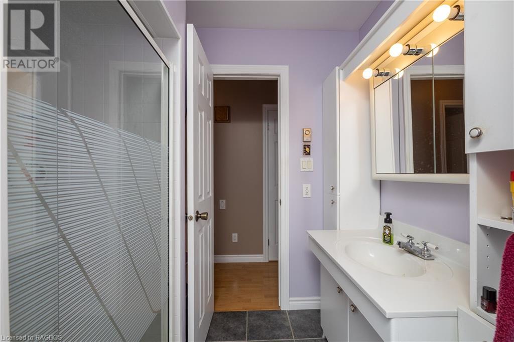 154 15th Ave Close, Hanover, Ontario  N4N 3P8 - Photo 19 - 40552836