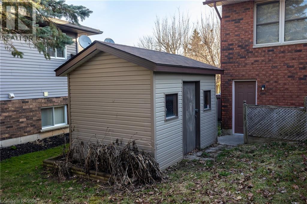 154 15th Ave Close, Hanover, Ontario  N4N 3P8 - Photo 33 - 40552836