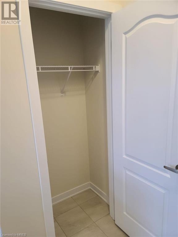 47 Rowlock Street, Welland, Ontario  L3B 0M7 - Photo 5 - 40554879
