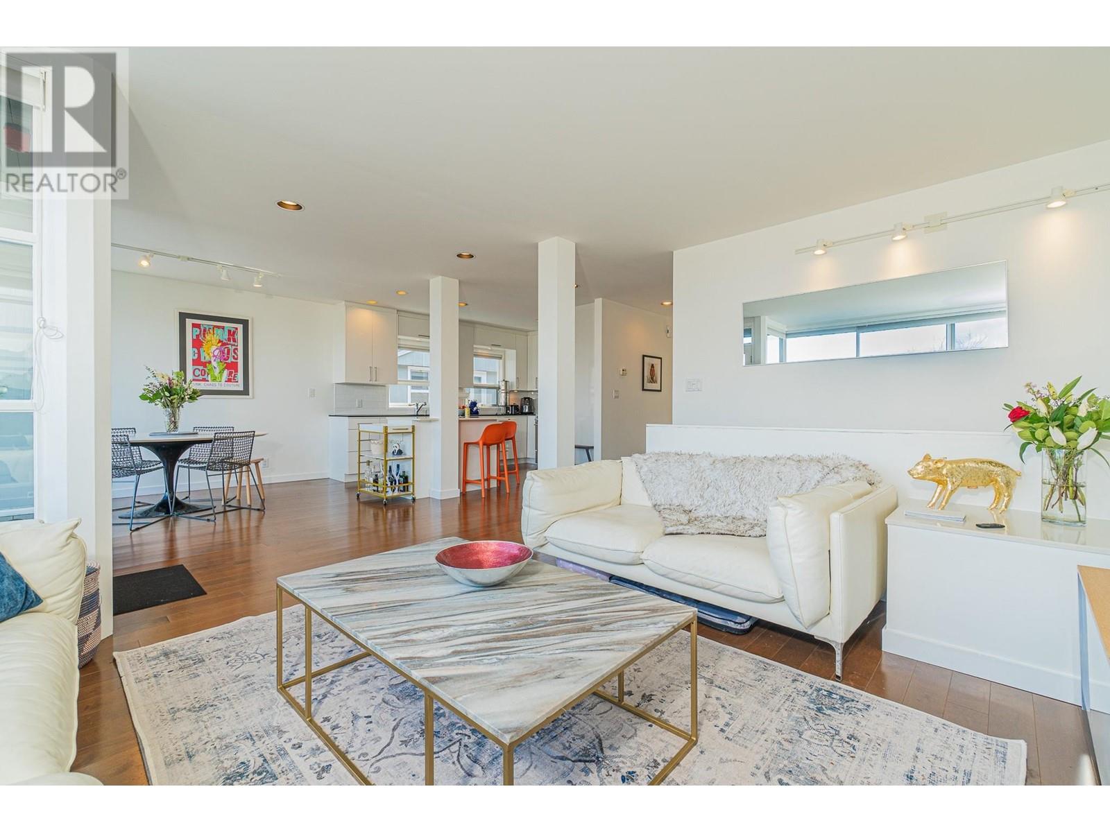 3762 W 13th Avenue, Vancouver, British Columbia  V6R 2S6 - Photo 8 - R2859722