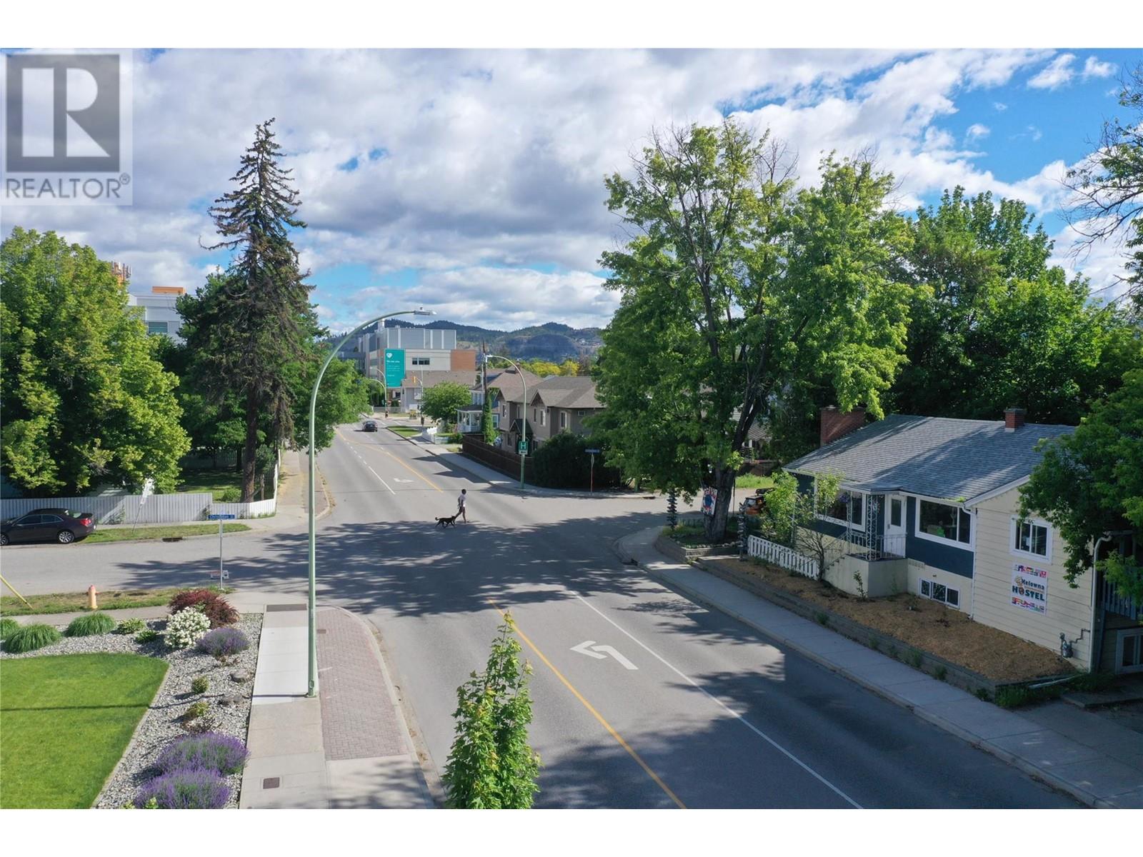 2343 Pandosy Street, Kelowna, British Columbia  V1Y 1T2 - Photo 2 - 10306256