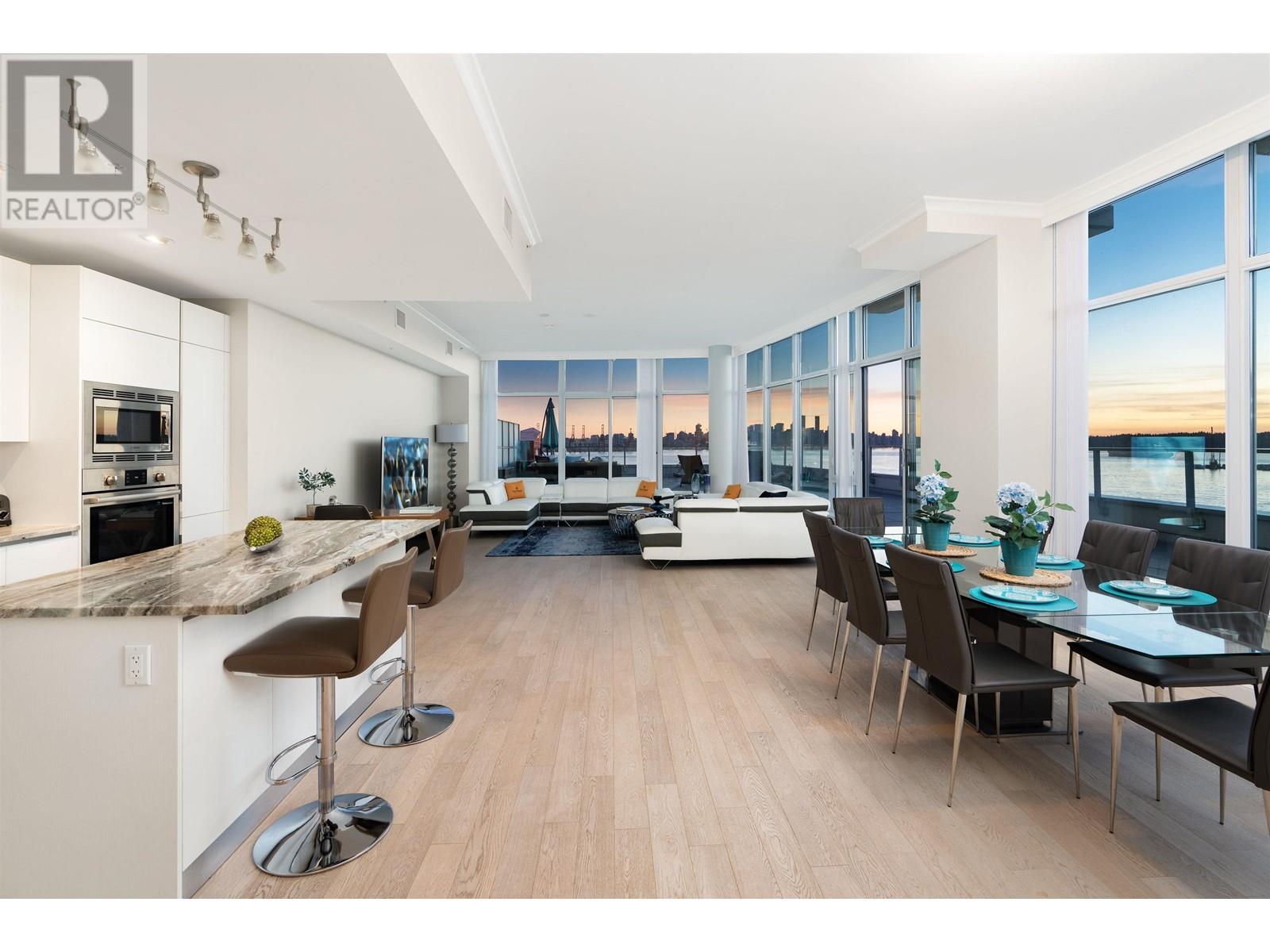 Ph3 175 Victory Ship Way, North Vancouver, British Columbia  V7L 0G1 - Photo 12 - R2857297