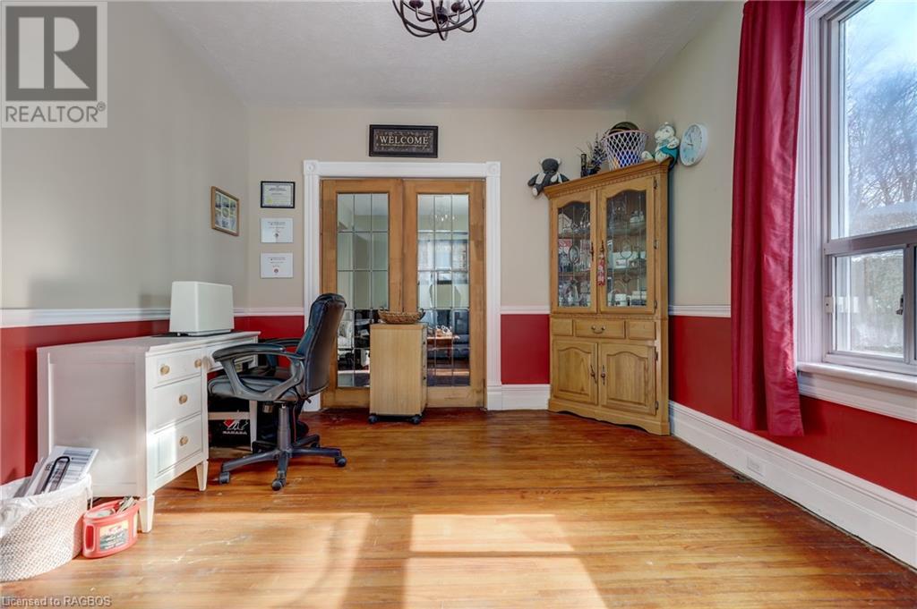 39 Queen Street, Markdale, Ontario  N0C 1H0 - Photo 11 - 40551559
