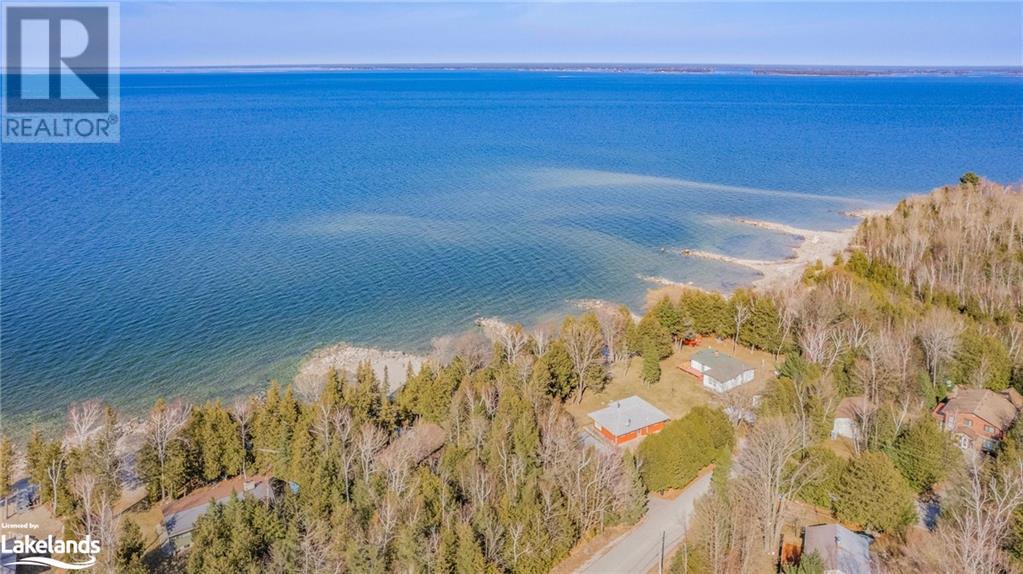 35 CHIPPEWA Crescent, TINY, Ontario One Percent Realty Ltd. Ontario Official Site