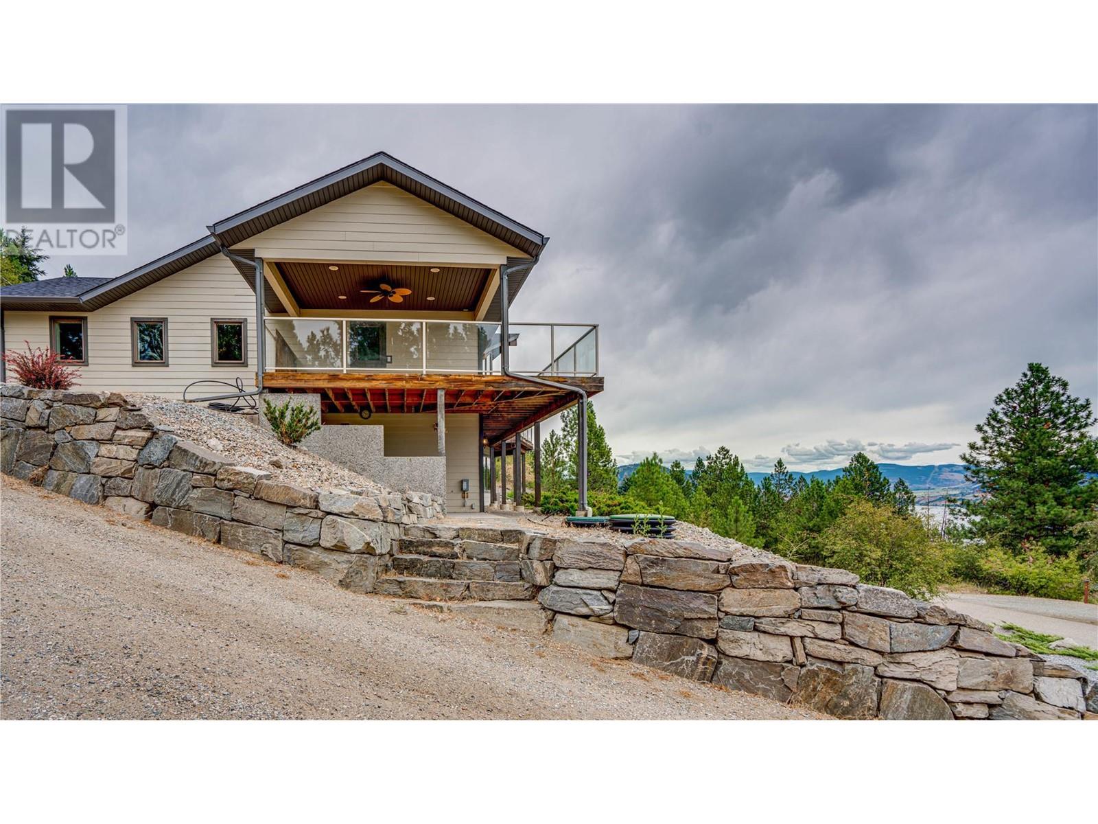 464 Mountain Drive, Vernon, British Columbia  V1H 2B9 - Photo 42 - 10307191