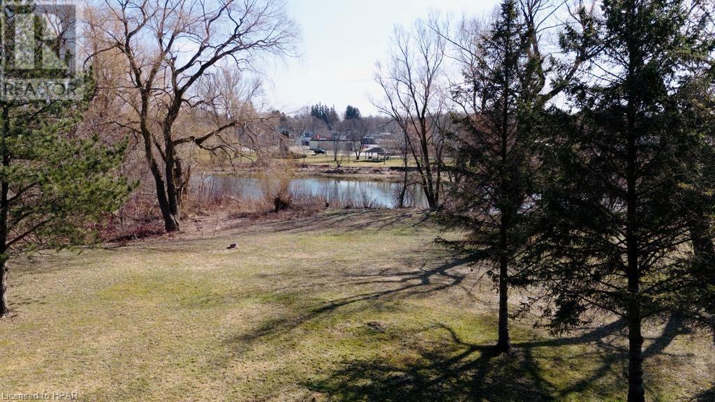 521 Cedar Street, Wingham, Ontario  N0G 2W0 - Photo 8 - 40554805