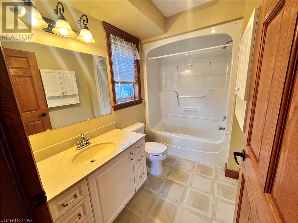 250 Bethune Crescent, Goderich, Ontario  N7A 4M6 - Photo 19 - 40554957