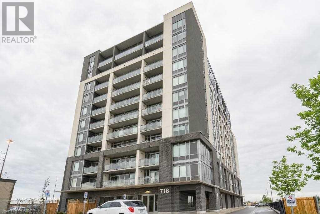 <h3>$2,550<small> Monthly</small></h3><p>716 Main Street East Street Unit# 804, Milton, Ontario</p>