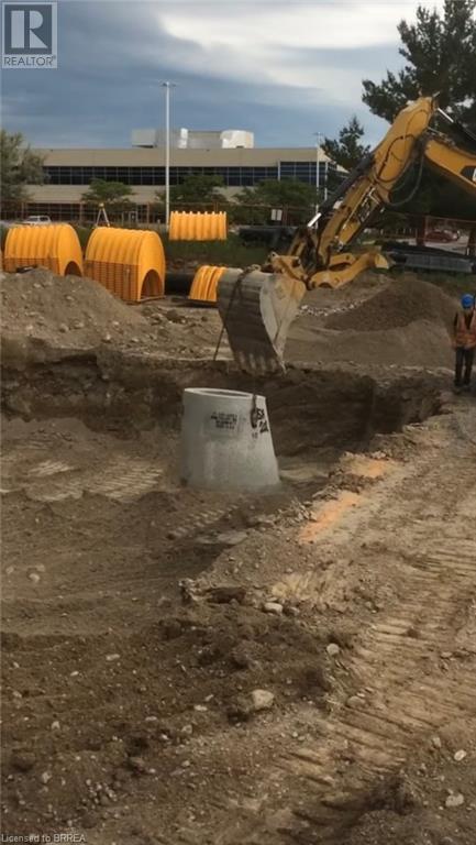 260 Jameson Drive, Peterborough, Ontario  K9J 6X6 - Photo 2 - 40554427