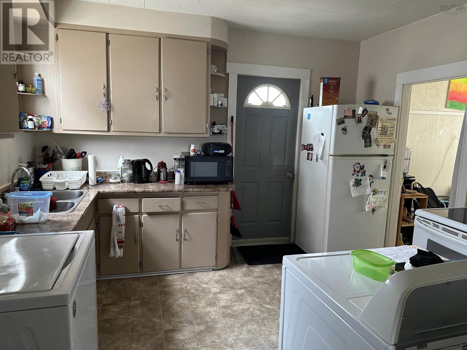 467 South Albert Street, New Glasgow, Nova Scotia  B2H 3W1 - Photo 2 - 202404711
