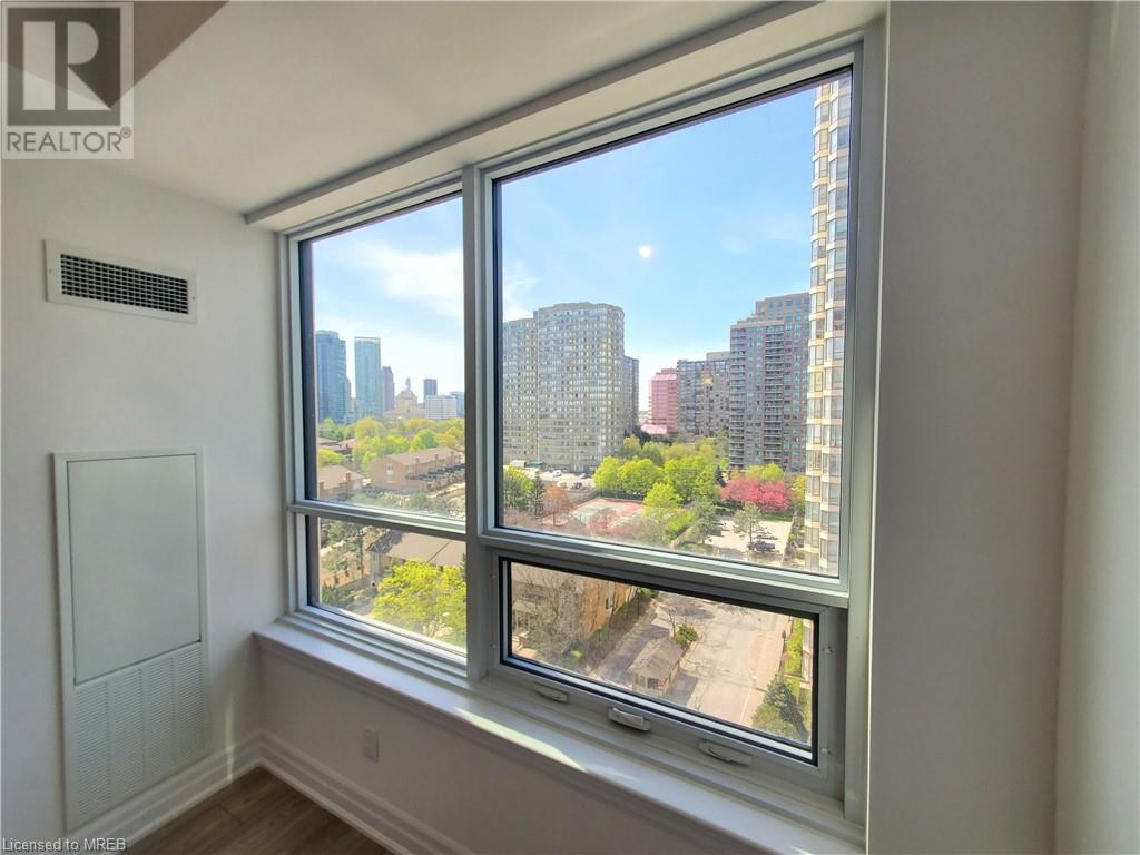 36 Elm Drive W Unit# 910, Mississauga, Ontario  L5N 7M1 - Photo 18 - 40554934