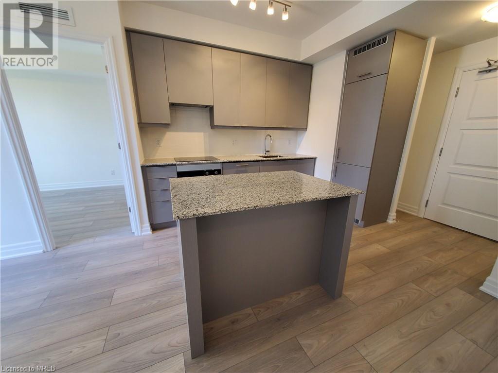 36 Elm Drive W Unit# 910, Mississauga, Ontario  L5N 7M1 - Photo 5 - 40554934
