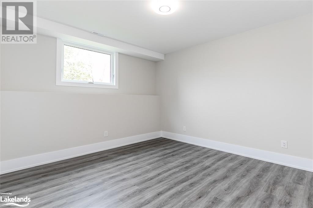 18 Lakeshore Road, Wasaga Beach, Ontario  L9Z 2Y5 - Photo 40 - 40554942