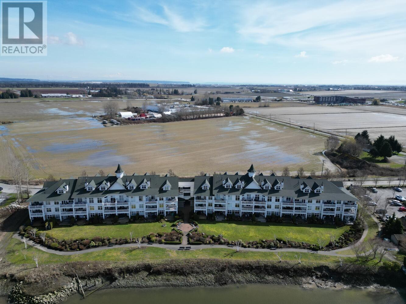 210 6263 River Road, Delta, British Columbia  V4K 5E3 - Photo 3 - R2859795