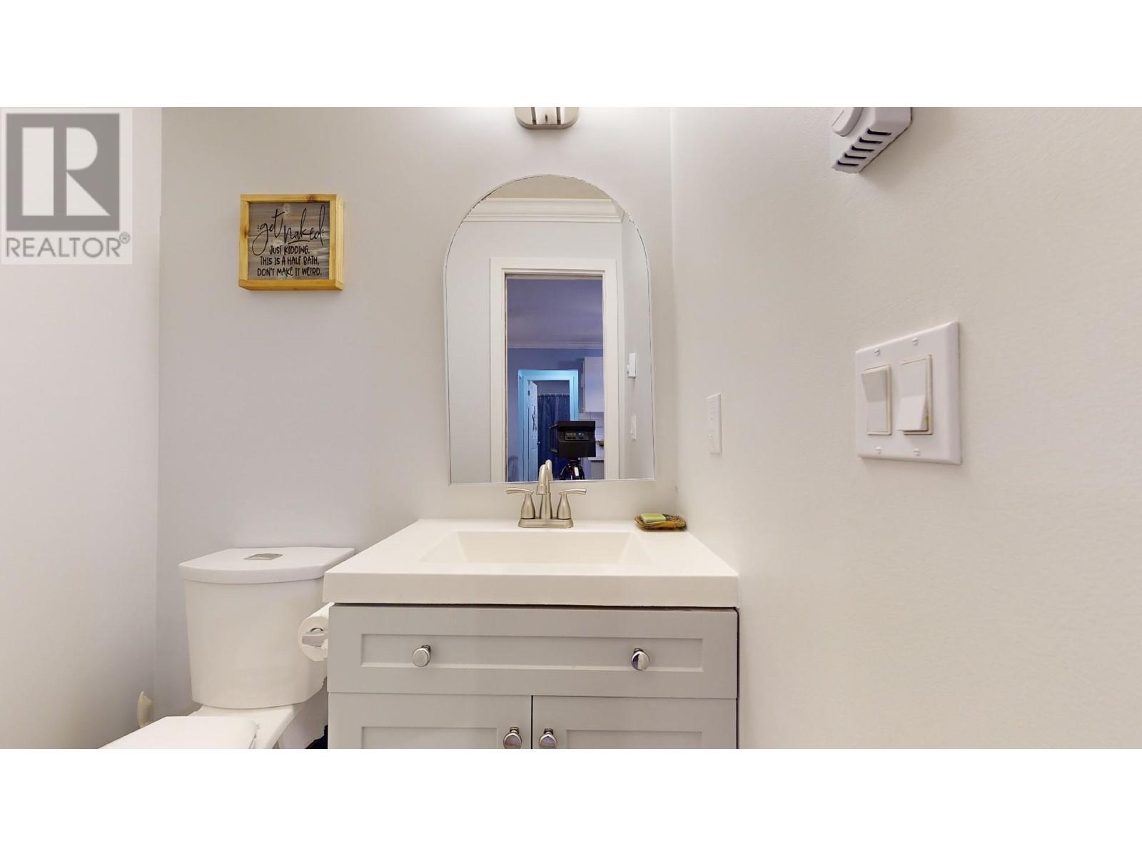 1009 Brothers Place, Squamish, British Columbia  V8B 0A1 - Photo 14 - R2859888