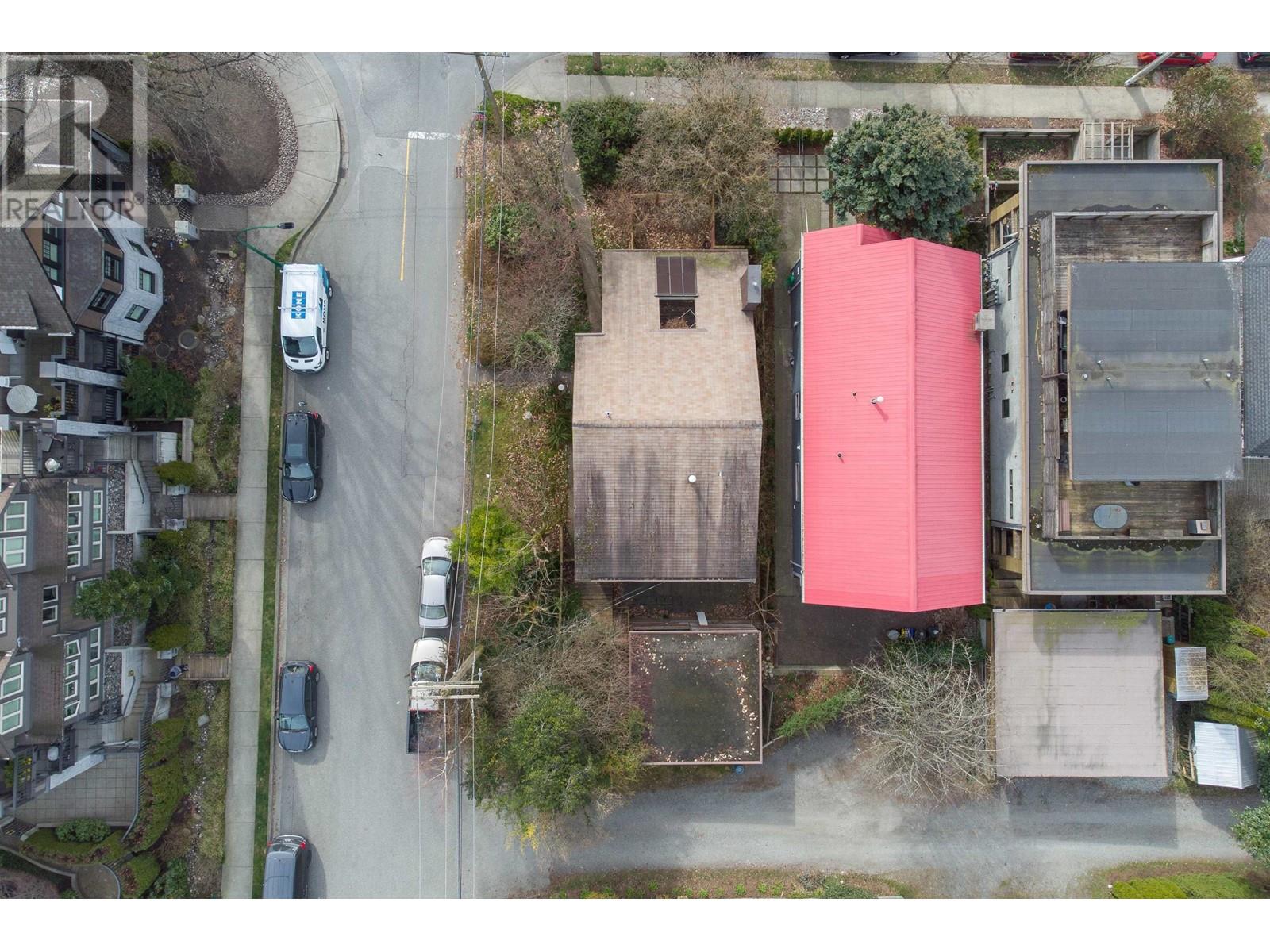 2305 Western Avenue, North Vancouver, British Columbia  V7M 2L4 - Photo 5 - R2859903