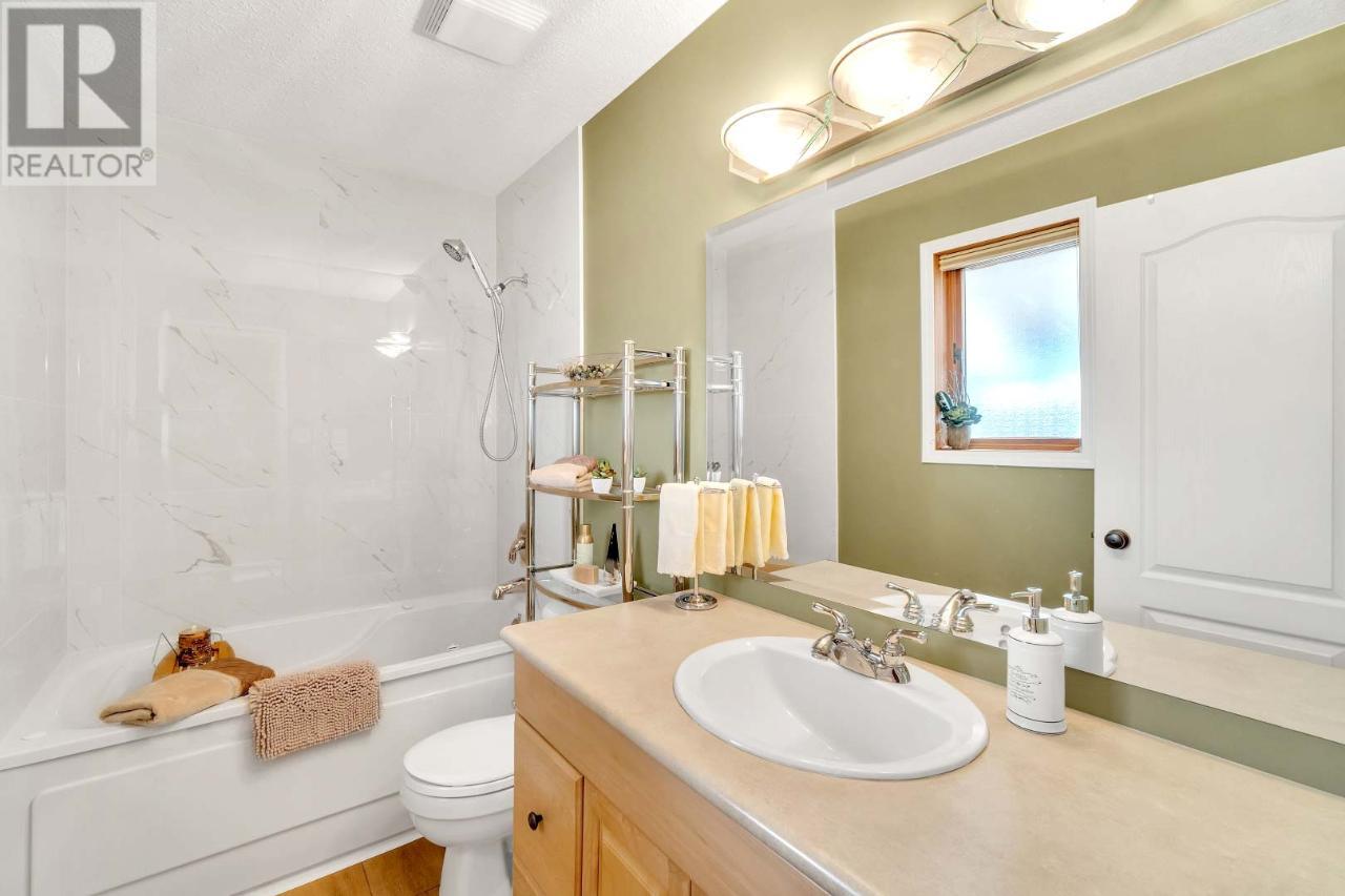 2463 Irvine Ave, Merritt, British Columbia  V1K 1H4 - Photo 23 - 177248