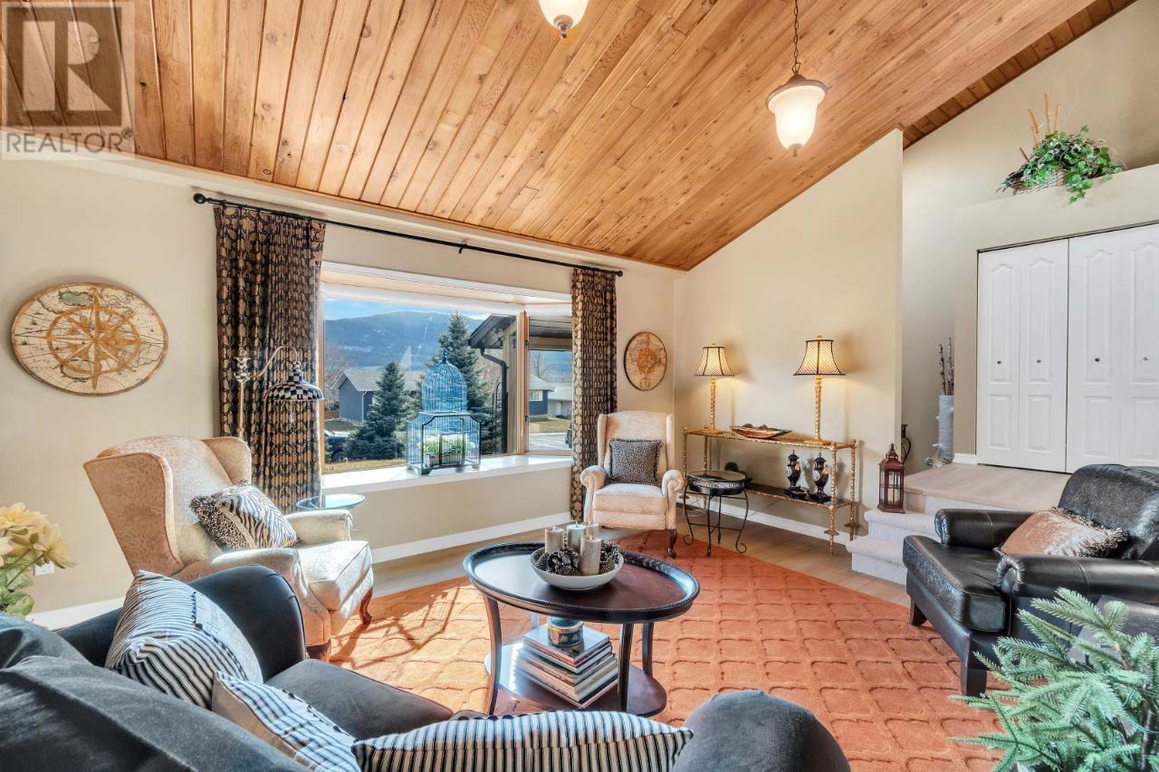 2463 Irvine Ave, Merritt, British Columbia  V1K 1H4 - Photo 5 - 177248
