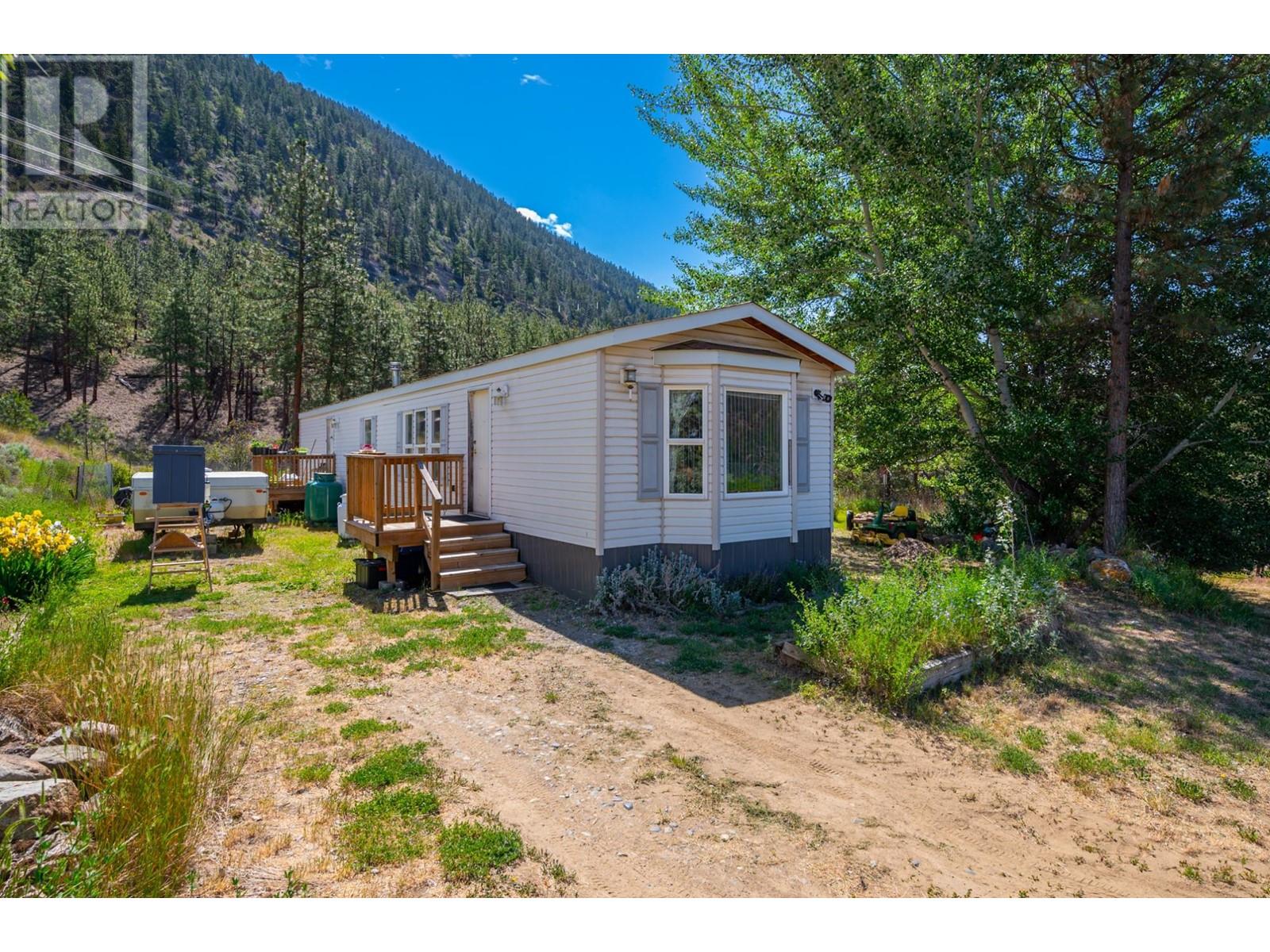 5245 Lytton Lillooet Highway, Lillooet, British Columbia  V0K 1V0 - Photo 12 - 177239