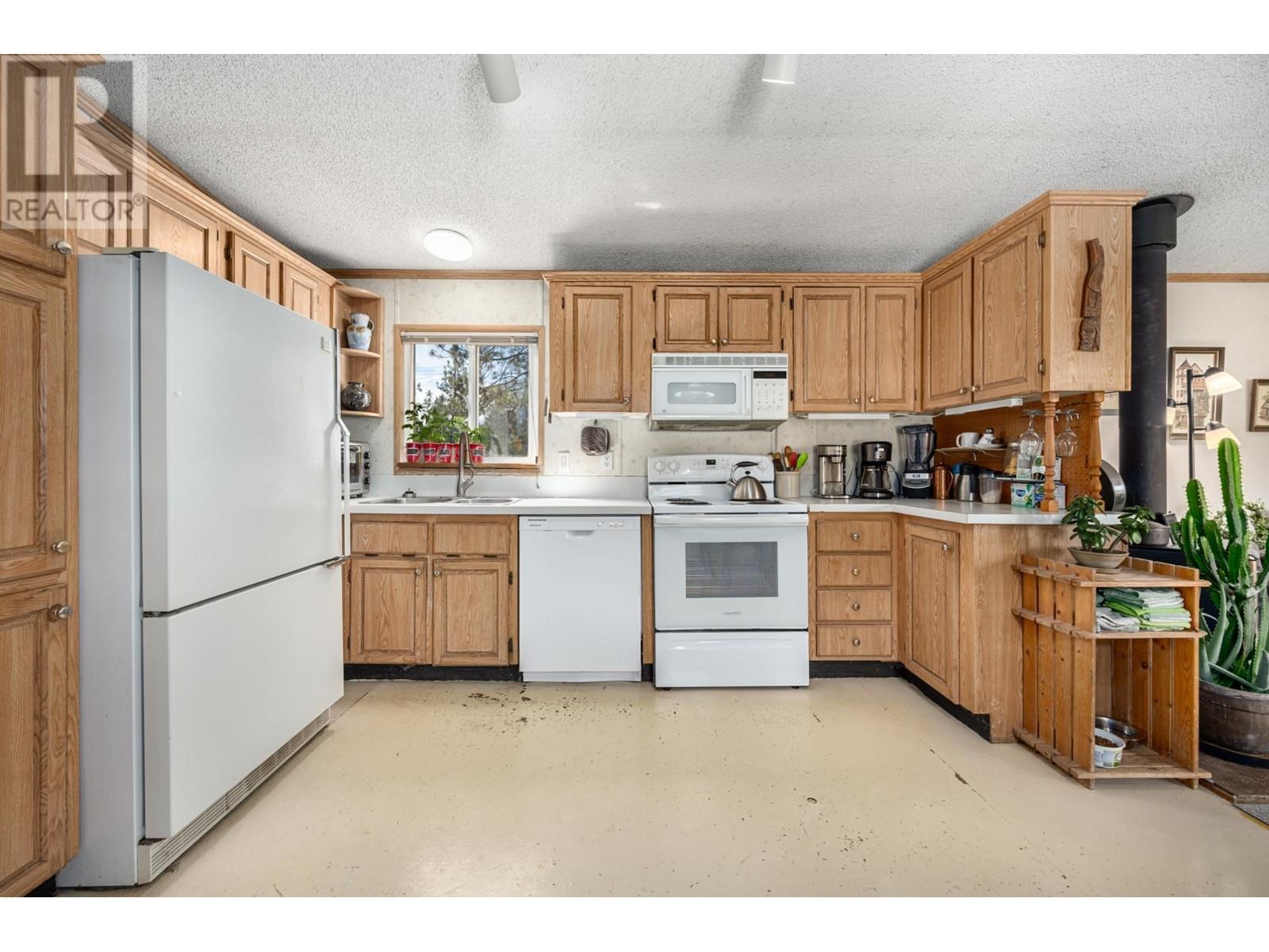 5245 Lytton Lillooet Highway, Lillooet, British Columbia  V0K 1V0 - Photo 21 - 177239