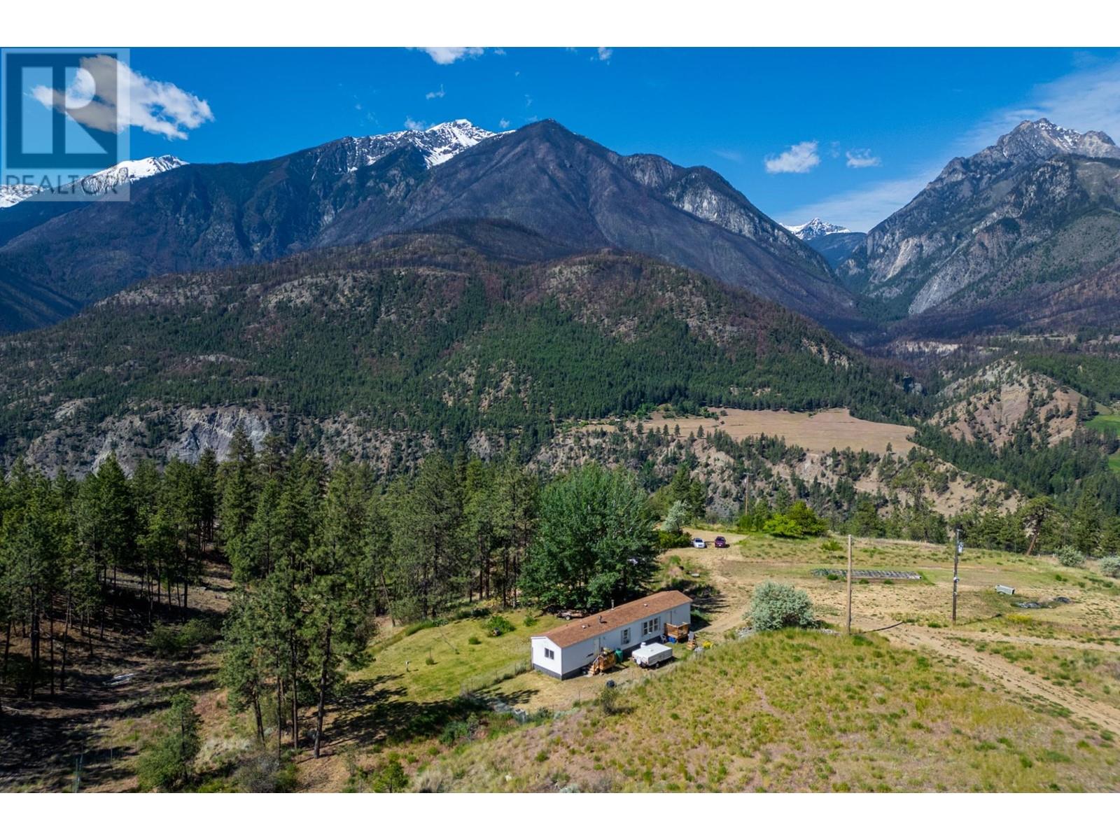 5245 Lytton Lillooet Highway, Lillooet, British Columbia  V0K 1V0 - Photo 5 - 177239