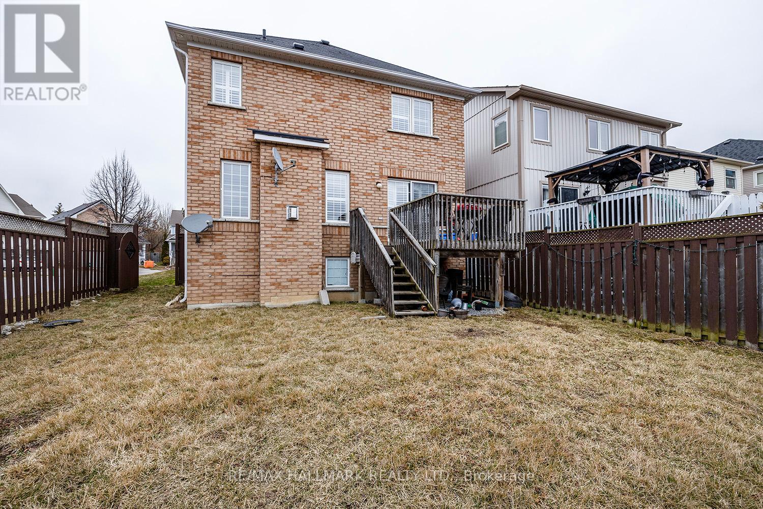 1256 Langley Circle, Oshawa, 6 Bedrooms Bedrooms, ,4 BathroomsBathrooms,Single Family,For Sale,Langley,E8146720
