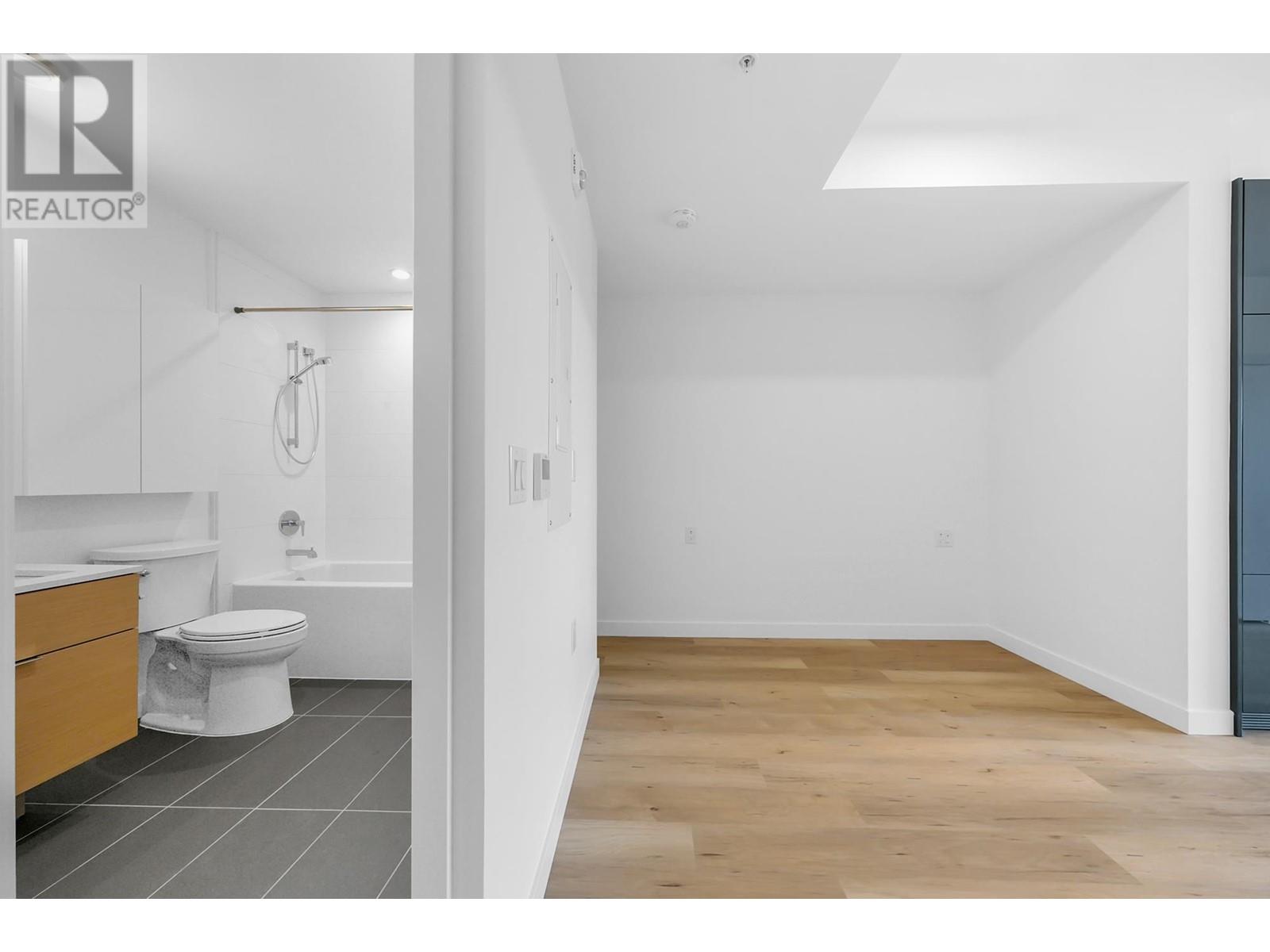 502 2446 Shaughnessy Street, Port Coquitlam, British Columbia  V3C 3E5 - Photo 5 - R2859924
