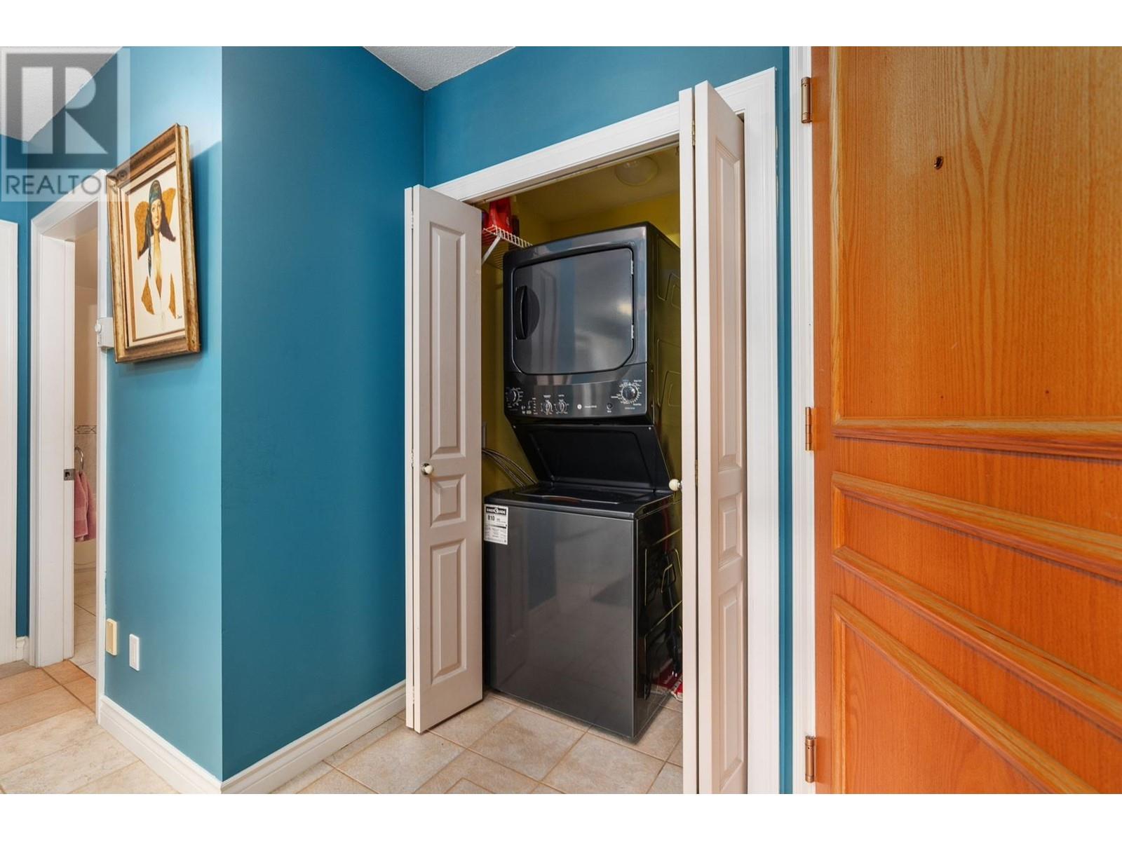 502 588 16th Street, West Vancouver, British Columbia  V7V 3R7 - Photo 14 - R2859937
