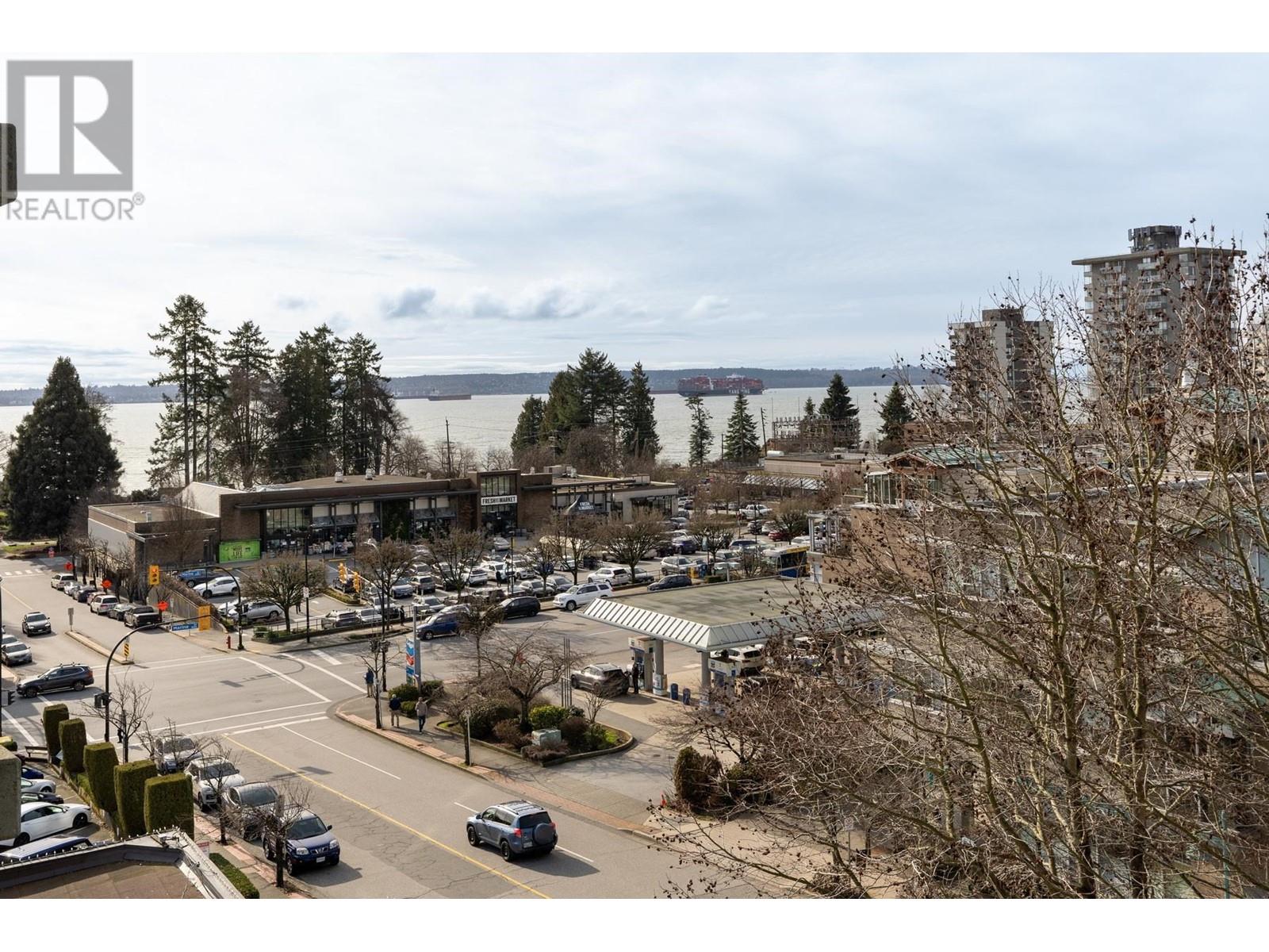 502 588 16th Street, West Vancouver, British Columbia  V7V 3R7 - Photo 8 - R2859937