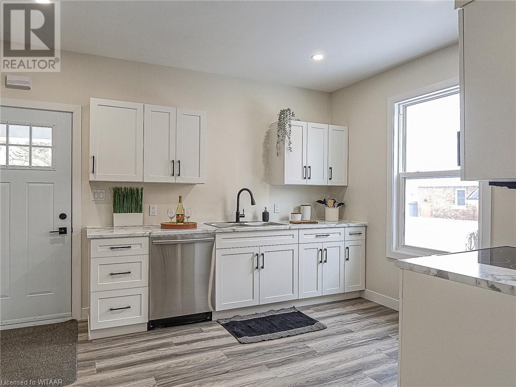 115 Bidwell Street, Tillsonburg, Ontario  N4G 3V4 - Photo 7 - 40554981
