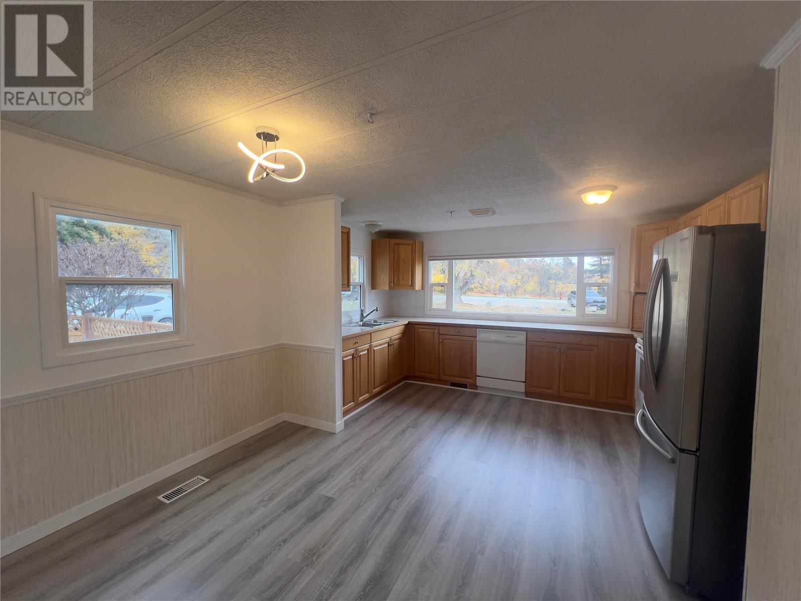 6711 97 Highway S Unit# 4 Peachland