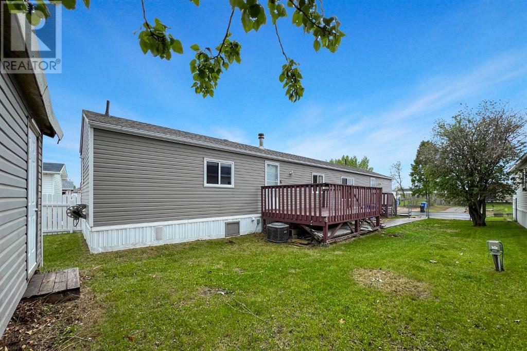 164 Clausen Crescent, Fort Mcmurray, Alberta  T9K 2H7 - Photo 3 - A2114437