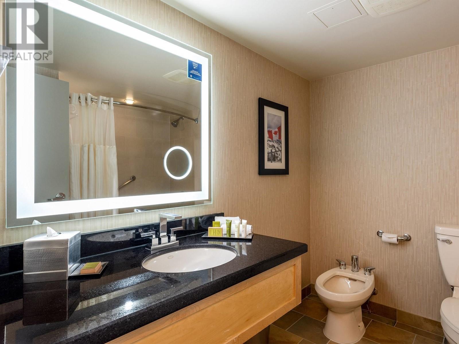 310/312 4050 Whistler Way, Whistler, British Columbia  V8E 1H9 - Photo 11 - R2859983