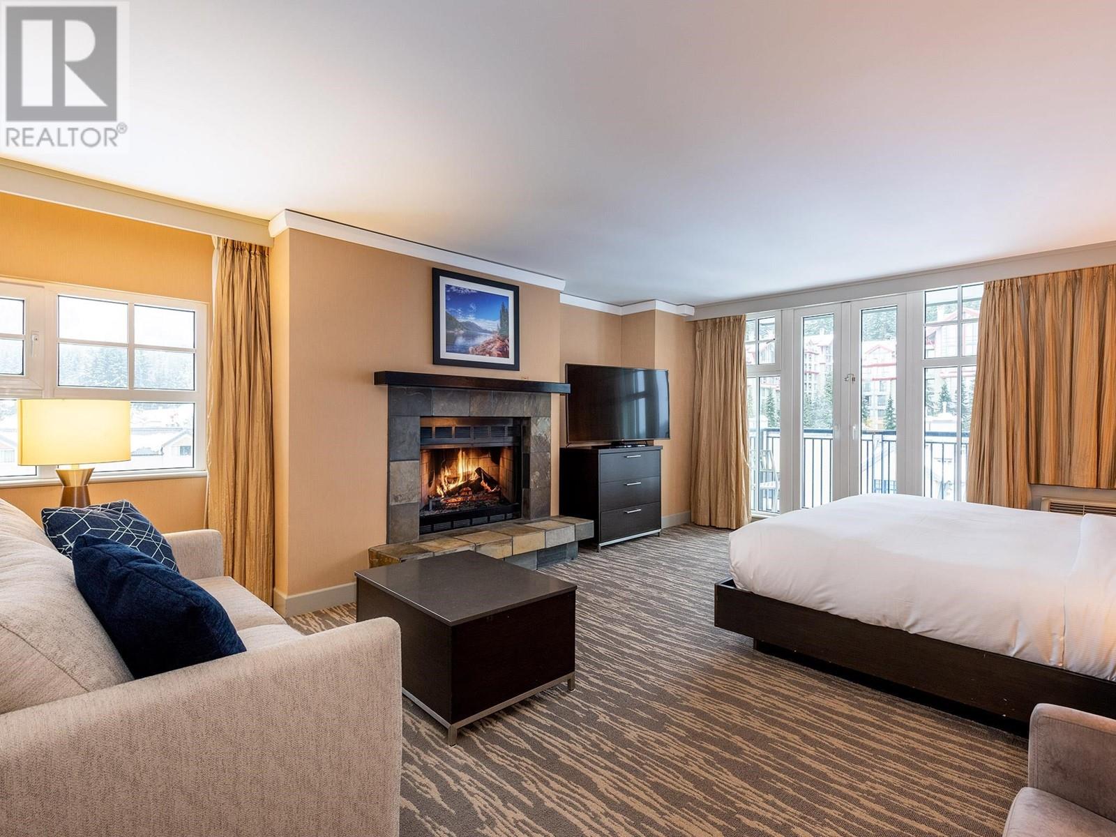 310/312 4050 Whistler Way, Whistler, British Columbia  V8E 1H9 - Photo 3 - R2859983