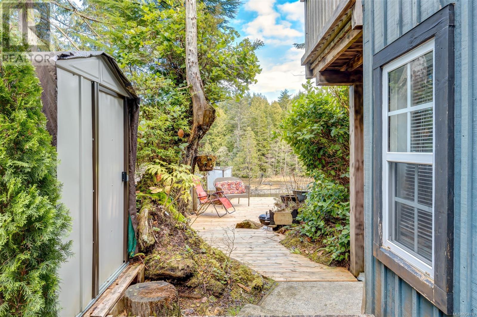 A 289 Boardwalk Ave, Ucluelet, British Columbia  V0R 3A0 - Photo 48 - 954112