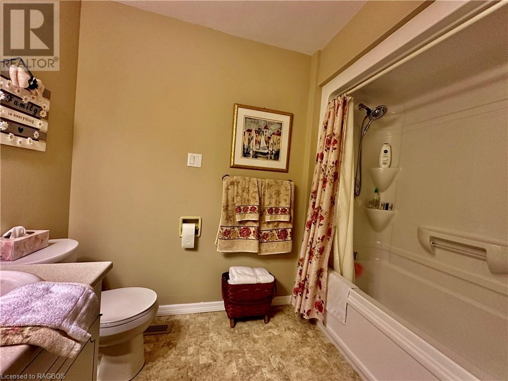35 7th Street, Hanover, Ontario  N4N 1G3 - Photo 26 - 40554833
