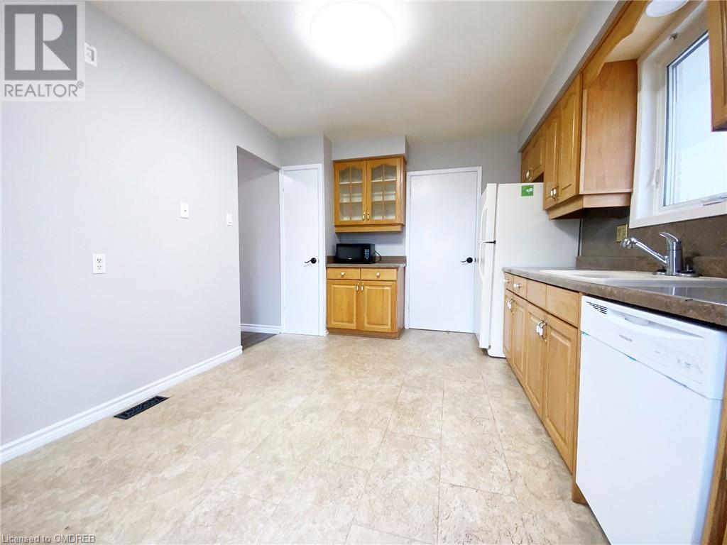 2459 Ventura Drive, Oakville, Ontario  L6L 2H5 - Photo 8 - 40554222
