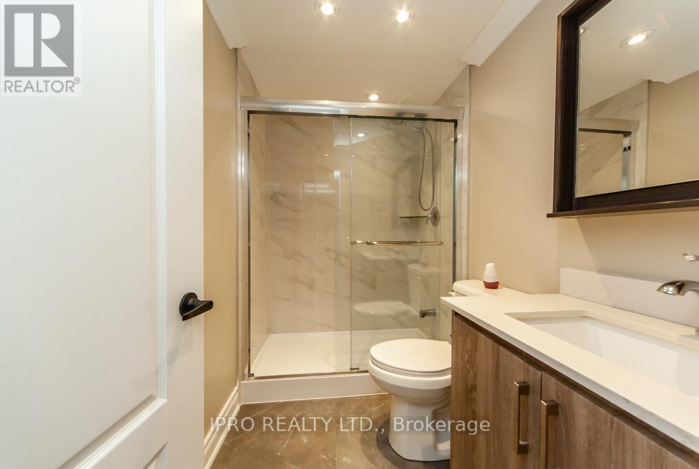 5 Lowther Ave, Richmond Hill, Ontario  L4E 2Z7 - Photo 37 - N8147348