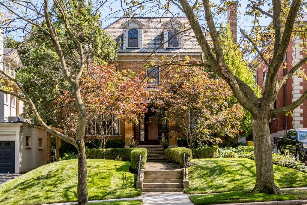 3 Ravenscliffe Avenue, hamilton, Ontario