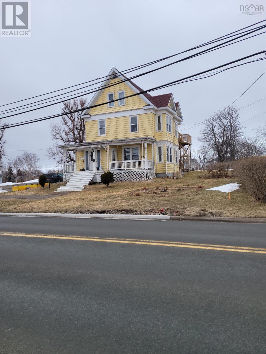 322 King Edward Street, Glace Bay, Nova Scotia  B1A 3W3 - Photo 1 - 202404733