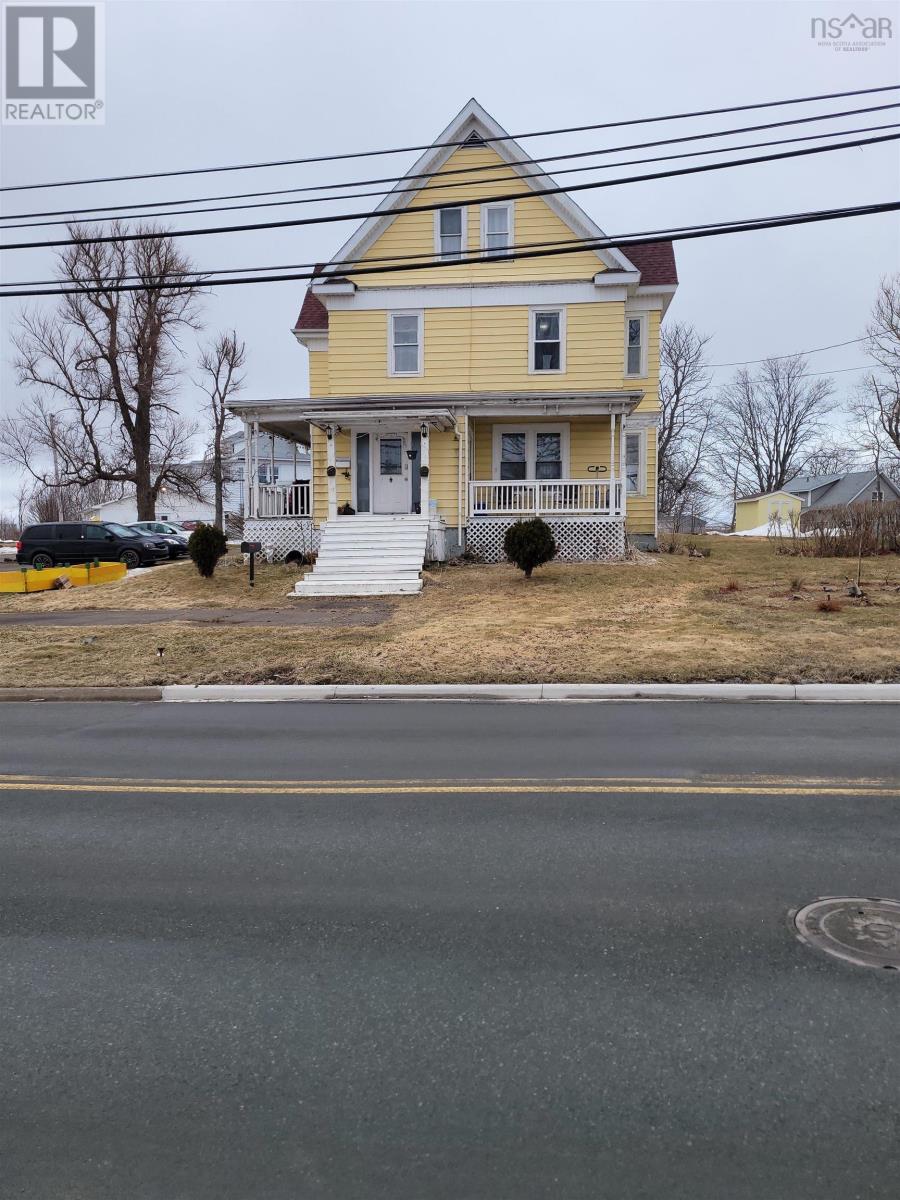 322 King Edward Street, Glace Bay, Nova Scotia  B1A 3W3 - Photo 3 - 202404733