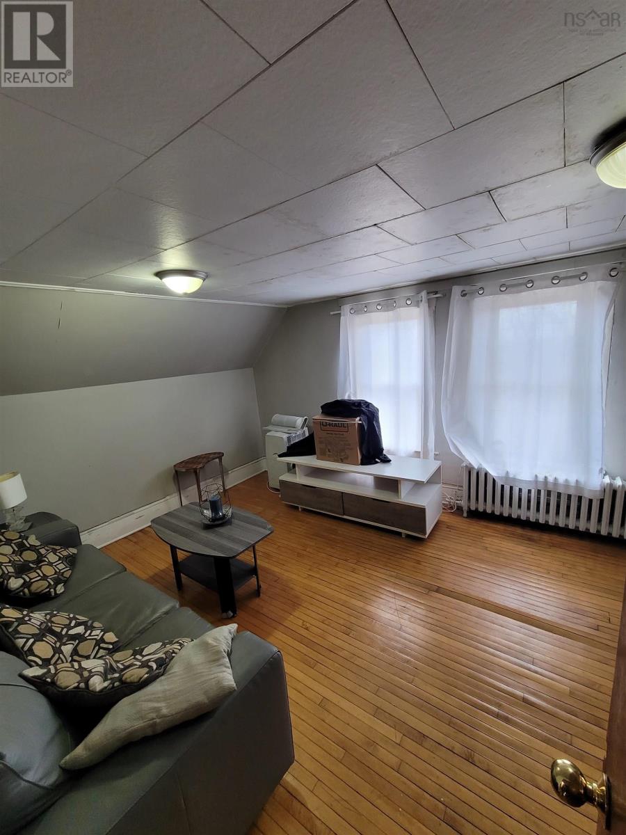 322 King Edward Street, Glace Bay, Nova Scotia  B1A 3W3 - Photo 30 - 202404733