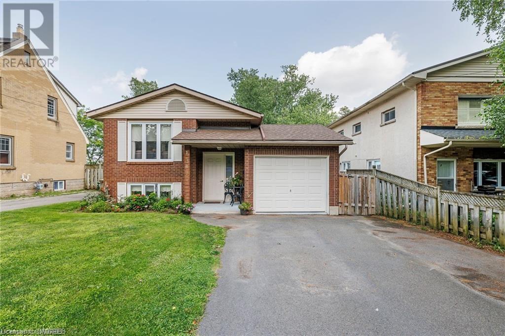 1387 Station Street, Fonthill, Ontario  L3B 5N5 - Photo 1 - 40554641