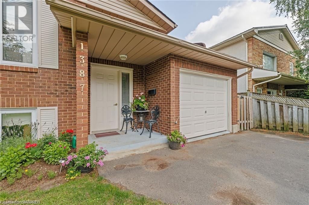 1387 Station Street, Fonthill, Ontario  L3B 5N5 - Photo 3 - 40554641