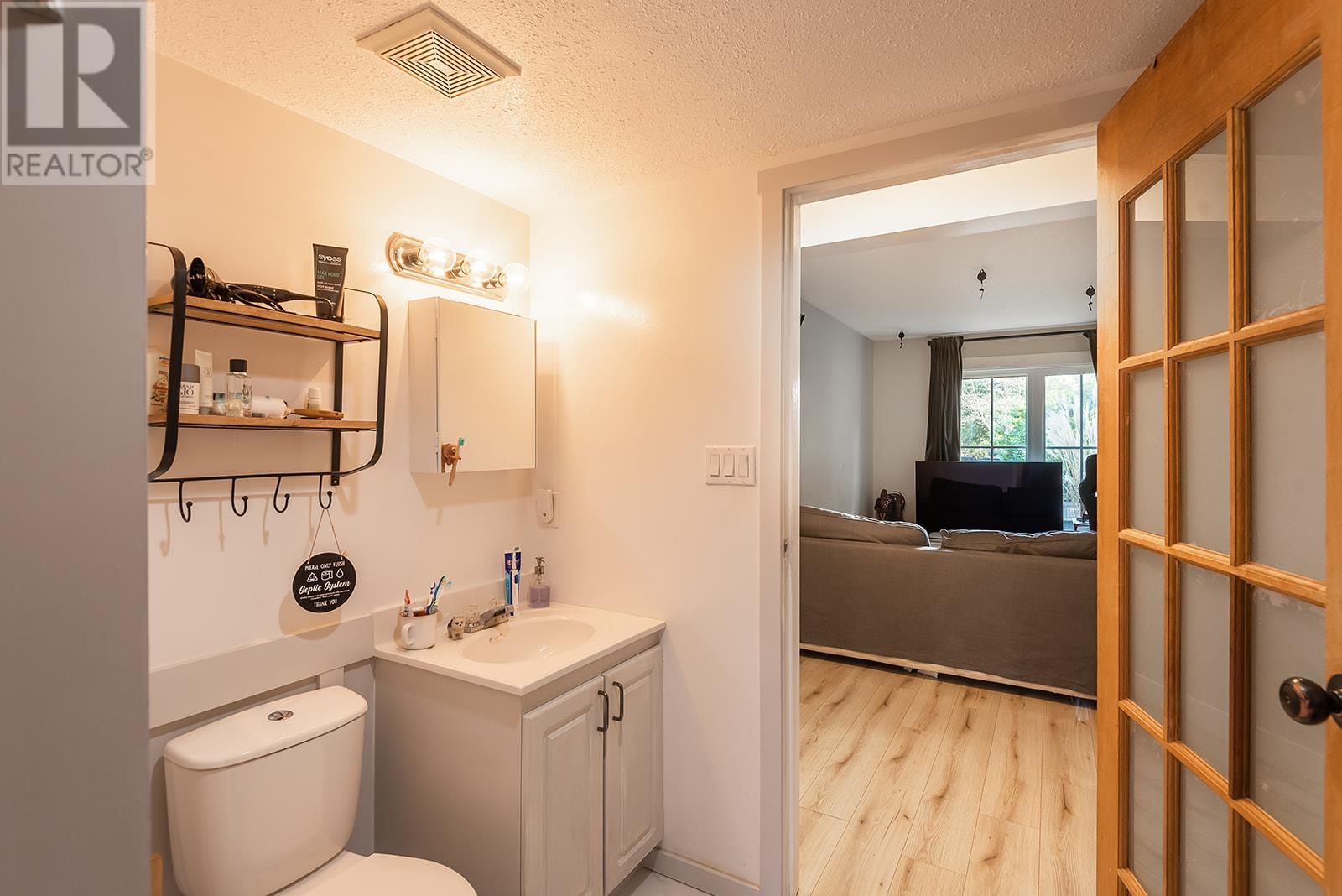 1453 Davidson Road, Gibsons, British Columbia  V0N 1V6 - Photo 30 - R2860068