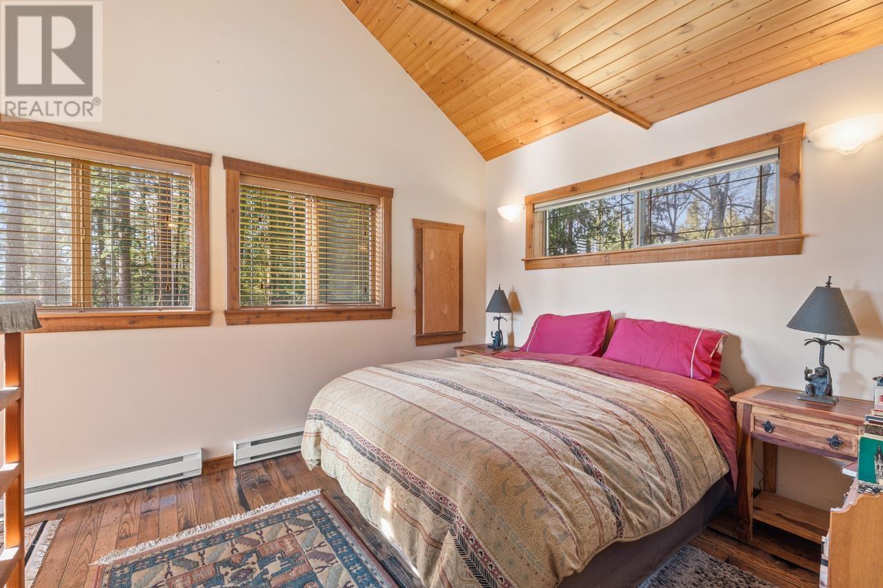 428 Bradbury Road, Gambier Island, British Columbia  V0N 1V8 - Photo 13 - R2860069